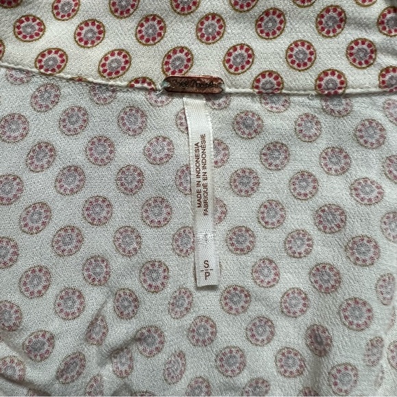 FREE PEOPLE Boho Cropped Button Down Indian Print Shirt - Picture 9 of 16